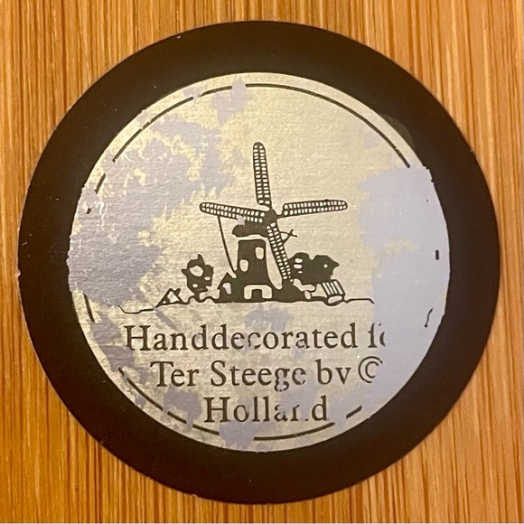 Dutch Tile Wall Hanger Ter Steege by Delft Blue Made in Holland Girl with Tulips - Picture 6 of 7